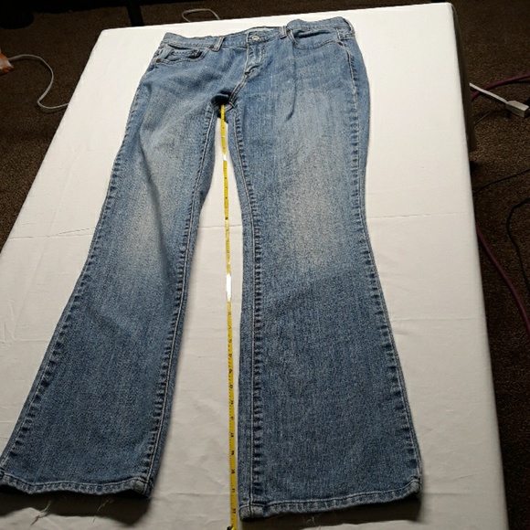 Levi's 515 Boot Cut Jeans - Picture 5 of 8